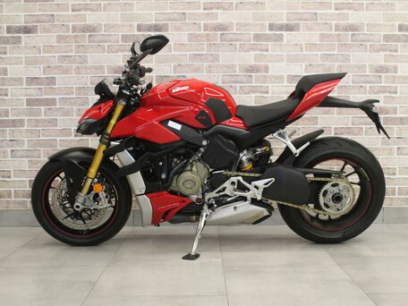2021 Ducati Streetfighter V4, красный, 1785000 рублей, вид 5