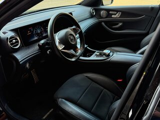 2018 Mercedes-Benz E-Класс 200 V (W213, S213, C238), чёрный, 4300000 рублей, вид 5