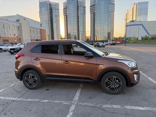 2016 Hyundai Creta I, коричневый, 1000000 рублей, вид 2