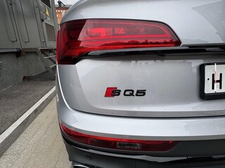 2021 Audi SQ5 II (FY) Рестайлинг, серый, 6300000 рублей, вид 5