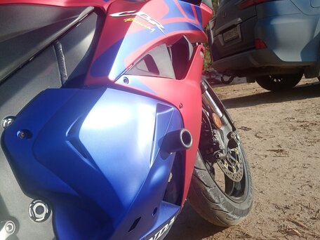 2011 Honda CBR 600RR, чёрный, 680000 рублей, вид 3