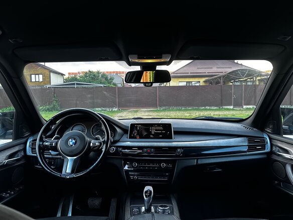 2014 BMW X5 30d III (F15), белый, 3545000 рублей - вид 5