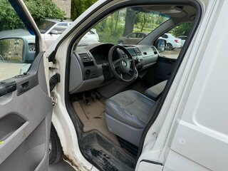 2008 Volkswagen Transporter T5, серый, 899999 рублей, вид 5