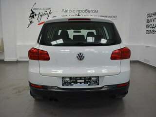 2012 Volkswagen Tiguan I Рестайлинг, белый, 945000 рублей, вид 5