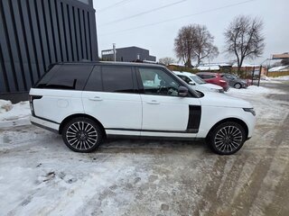 2021 Land Rover Range Rover IV Рестайлинг, белый, 7500000 рублей, вид 4