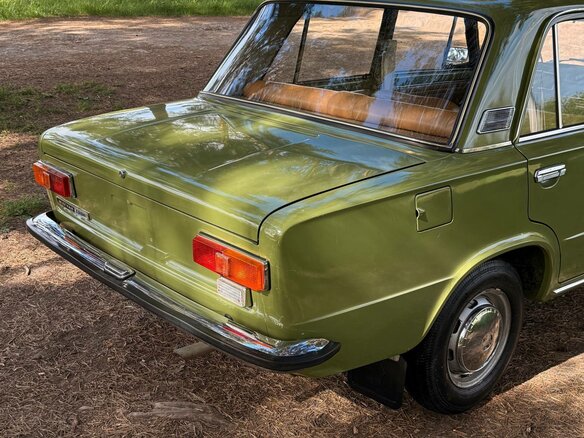 1975 Lada (ВАЗ) 21011, зелёный, 1190000 рублей - вид 10