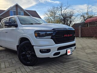 2022 Ram 1500 Crew Cab eTorque V, белый, 7900000 рублей, вид 1