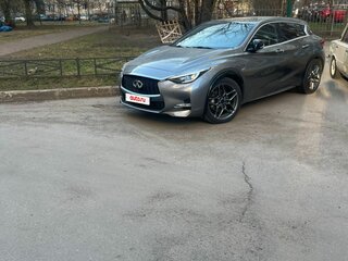 2018 Infiniti Q30, серебристый, 2400000 рублей, вид 3