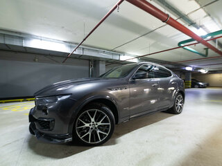 2017 Maserati Levante S I, серый, 4699000 рублей, вид 3