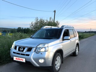 2011 Nissan X-Trail II, серебристый, 1100000 рублей, вид 3