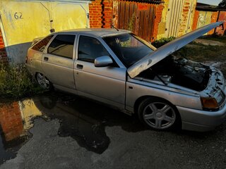2005 Lada (ВАЗ) 2112, серебристый, 170000 рублей, вид 4