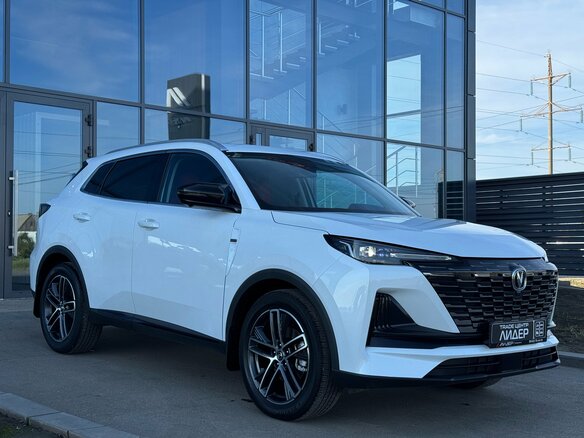 2024 Changan CS55 Plus II, белый - вид 2