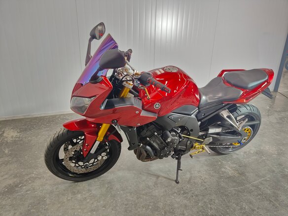 2006 Yamaha FZ1, красный, 479000 рублей - вид 4