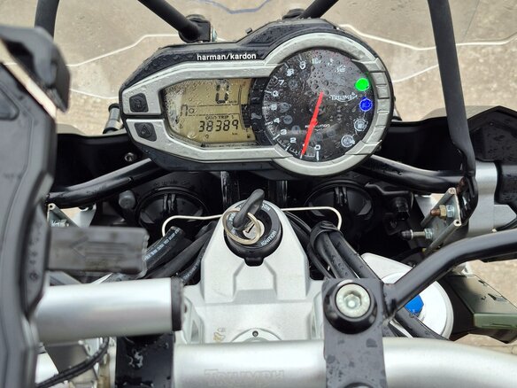 2013 Triumph Tiger Explorer, зелёный, 800000 рублей - вид 8