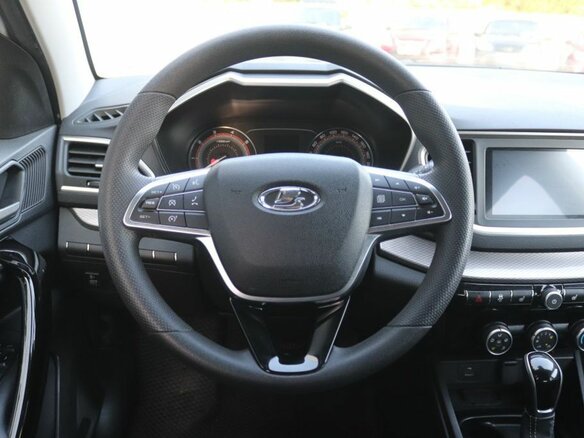 2024 Lada (ВАЗ) Vesta SW Cross I Рестайлинг (NG), белый, 1299000 рублей - вид 12