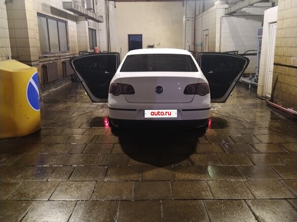 2009 Volkswagen Passat B6, белый, 700000 рублей - вид 10