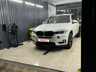 2015 BMW X5 25d III (F15), белый, 3050000 рублей, вид 5