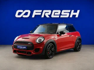 2021 Mini Hatch JCW III (F55/F56) Рестайлинг, красный, 2839444 рублей, вид 5