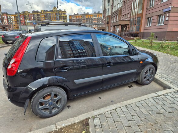 2007 Ford Fiesta Mk5, чёрный, 410000 рублей - вид 6