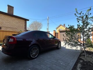 2012 Skoda Octavia II (A5) Рестайлинг, красный, 1350000 рублей, вид 5