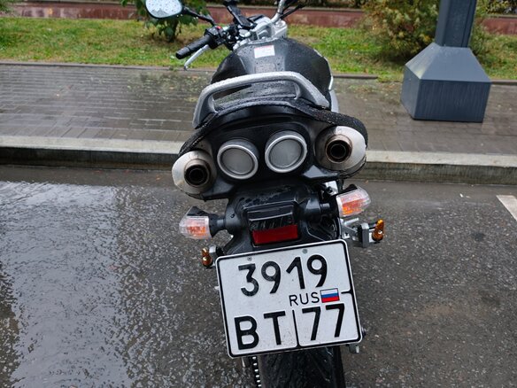 2005 Suzuki GSR 600, серебристый - вид 8