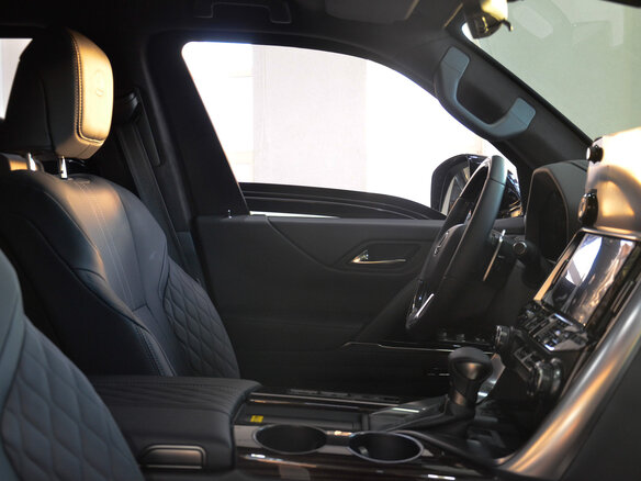2026 Lexus LX 600 IV, чёрный, 45500000 рублей - вид 19