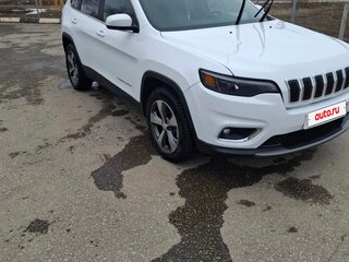 2019 Jeep Cherokee TrailHawk V (KL) Рестайлинг, белый, 3500000 рублей, вид 1