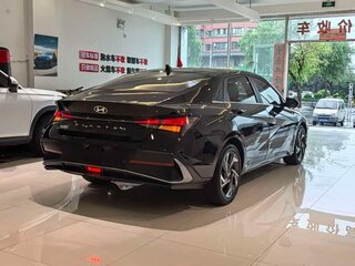 2023 Hyundai Elantra VII (CN7) Рестайлинг, чёрный, 1380000 рублей, вид 4