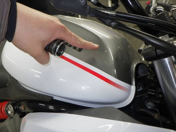 2013 Kawasaki ER-4F (Ninja 400R), белый, 349000 рублей - вид 14
