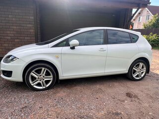 2012 SEAT Leon II Рестайлинг, белый, 900000 рублей, вид 5