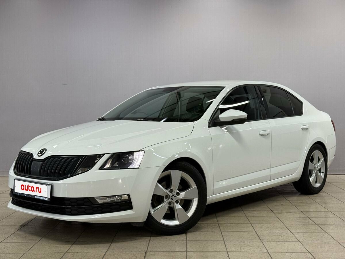 Открыть фотографии: Skoda Octavia III (A7) Рестайлинг