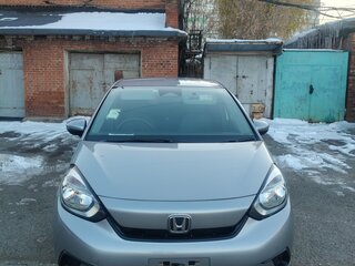 2020 Honda Fit IV, серебристый, 1359000 рублей, вид 2