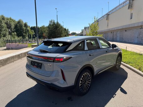 2023 Exeed RX, серый, 3490000 рублей, вид 4