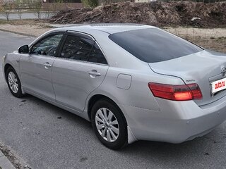2010 Toyota Camry VI (XV40) Рестайлинг, серебристый, 1290000 рублей, вид 3