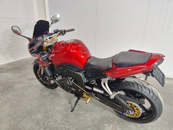 2006 Yamaha FZ1, красный, 479000 рублей - вид 2