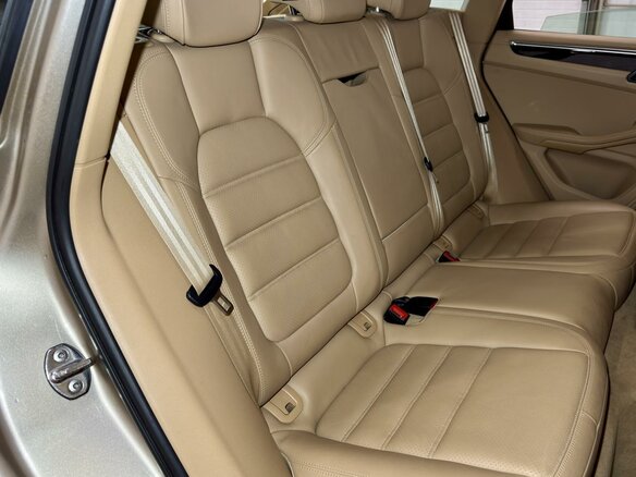 2014 Porsche Macan Turbo I, коричневый, 3750000 рублей - вид 22