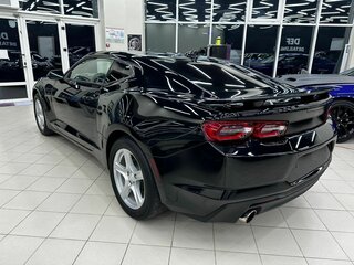 2019 Chevrolet Camaro VI Рестайлинг, чёрный, 2600000 рублей, вид 3