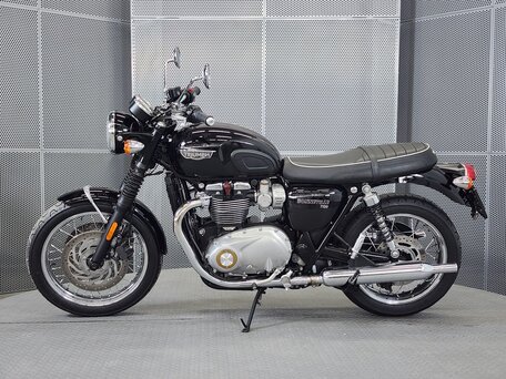 2016 Triumph Bonneville T120, чёрный, 875000 рублей, вид 5