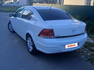 2012 Opel Astra J Рестайлинг, белый, 320000 рублей, вид 4