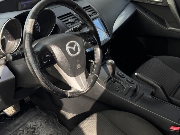 2011 Mazda 3 II (BL) Рестайлинг, серебристый, 1000000 рублей - вид 12