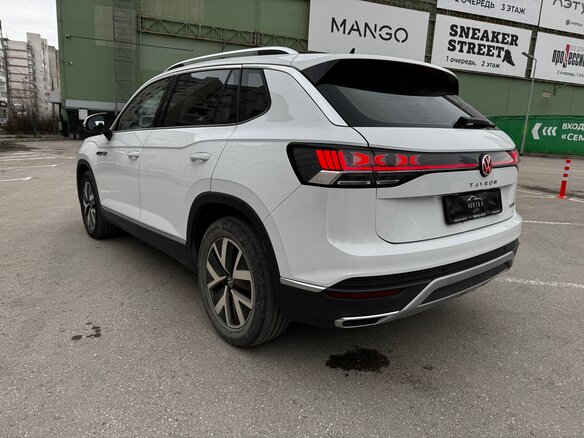 2022 Volkswagen Tayron I, белый - вид 2