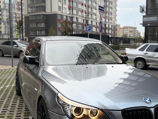 2003 BMW 5 серии 525i V (E60/E61), серый, 1030000 рублей, вид 2