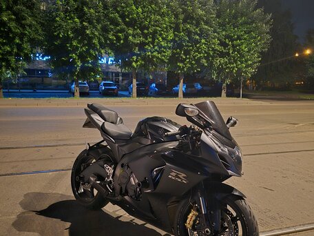 2012 Suzuki GSX-R 1000, чёрный, 950000 рублей, вид 3