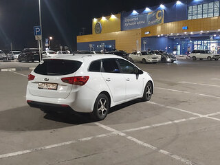 2014 Kia Ceed II, белый, 690000 рублей, вид 5