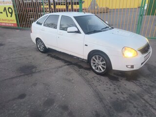 2011 Lada (ВАЗ) Priora I, белый, 290000 рублей, вид 1
