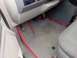 2009 Chrysler Town & Country V, чёрный, 1600000 рублей, вид 5