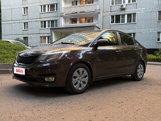 2015 Kia Rio III Рестайлинг, коричневый, 830000 рублей, вид 3