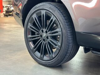2022 Land Rover Range Rover P530 MHEV V, серый, 14150000 рублей, вид 5