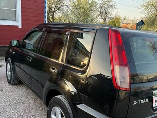2006 Nissan X-Trail I Рестайлинг, чёрный, 650000 рублей, вид 4