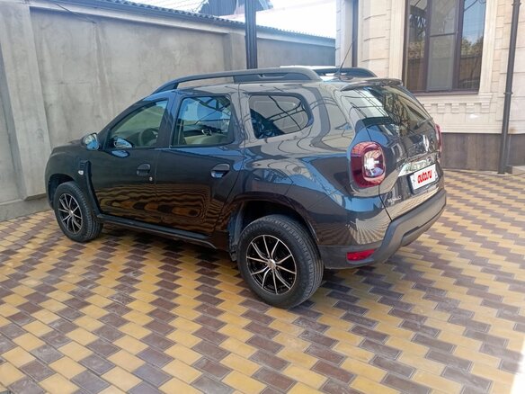 2021 Renault Duster II, серый, 1650000 рублей - вид 4